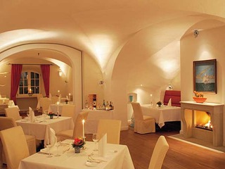 Schlossrestaurant & Brasserie schlossgut gross schwansee Schlossrestaurant & Brasserie schlossgut gross schwansee