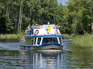 Blau Weisse Flotte Müritz & Seen in Mirow Blau Weisse Flotte Müritz & Seen in Mirow