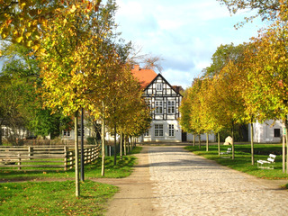 Gutsmarkt & Café im Thünen-Museum Tellow Gutsmarkt & Café im Thünen-Museum Tellow