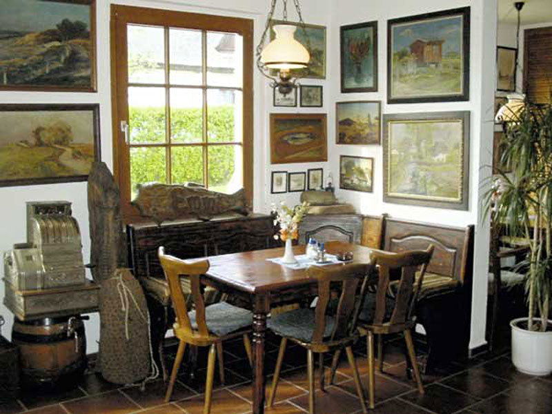 Restaurant "Die Bilderkneipe" im Hotel Enddorn Restaurant "Die Bilderkneipe" im Hotel Enddorn