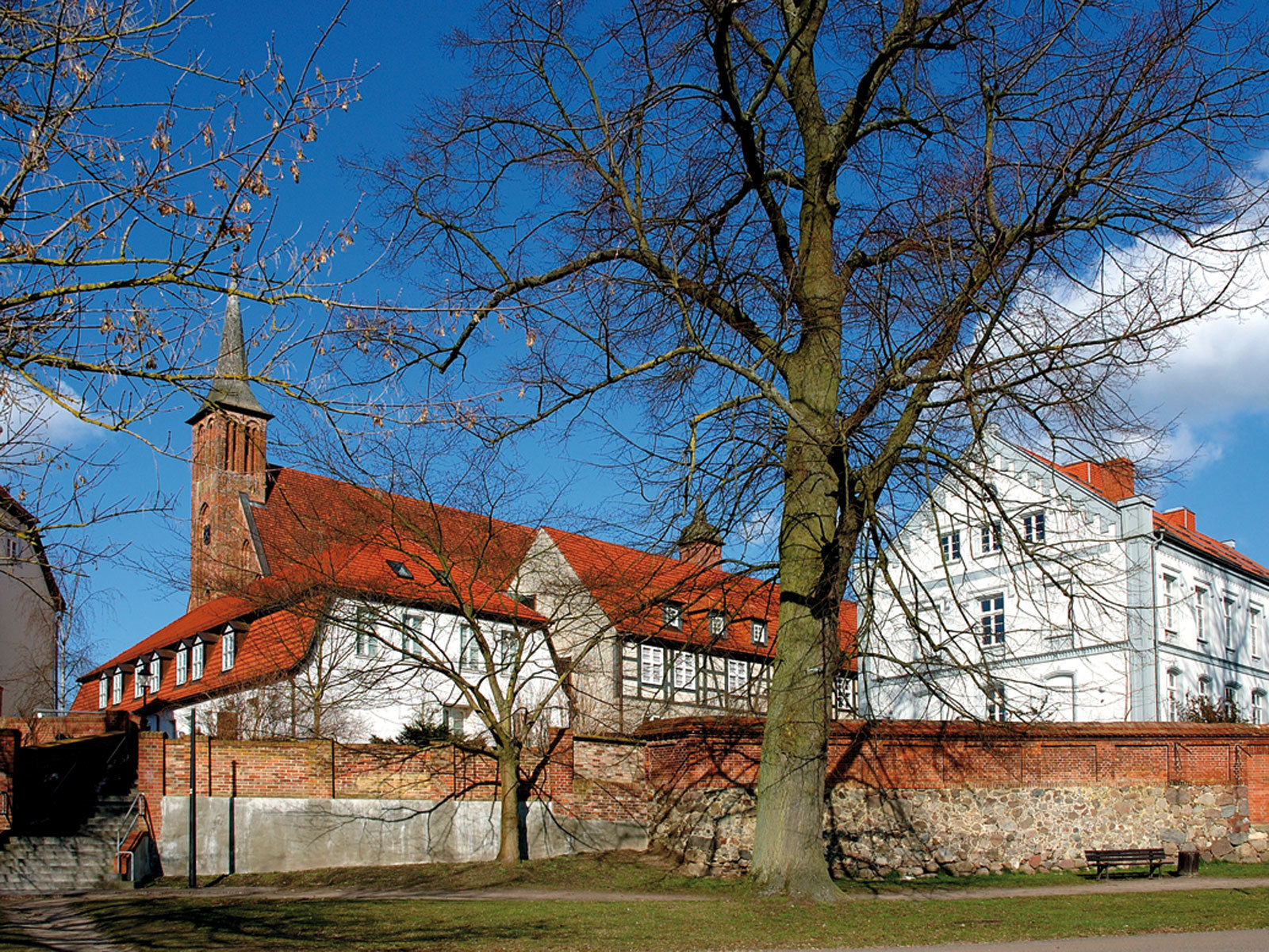 Galerie im Kloster Ribnitz Galerie im Kloster Ribnitz