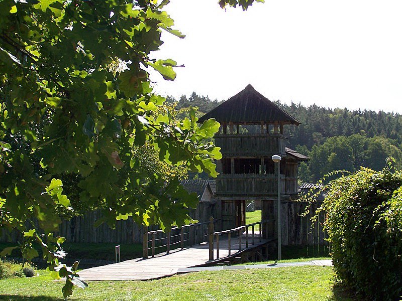 Archäologisches Freilichtmuseum Groß Raden Archäologisches Freilichtmuseum Groß Raden