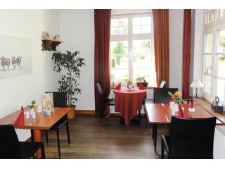 Restaurant mit Terrasse im Landhotel Kuhs Restaurant mit Terrasse im Landhotel Kuhs