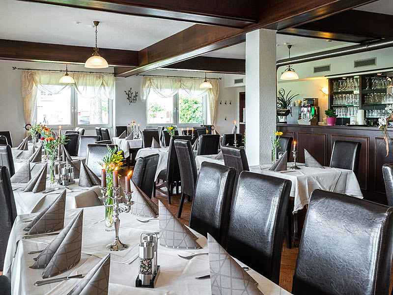 Restaurant mit Biergarten im Landhaus Brückner Restaurant mit Biergarten im Landhaus Brückner
