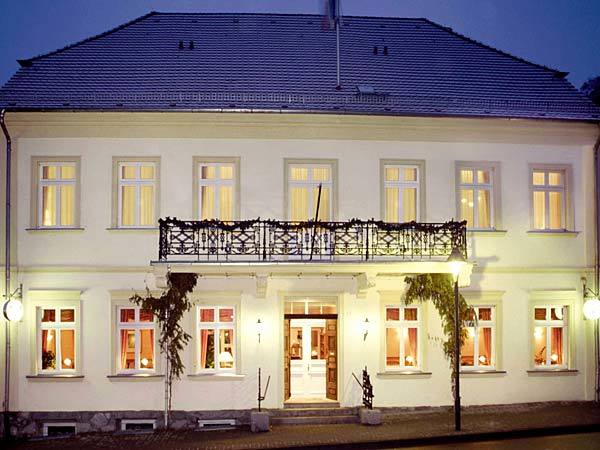 Schlossgarten-Festspiele in Neustrelitz - Mirow