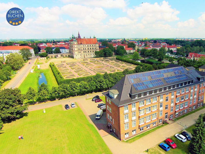 Hotel "Am Schlosspark" Hotel "Am Schlosspark"