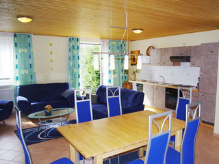Ferienwohnungen - Ferienanlage Waldhaus Ferienwohnungen - Ferienanlage Waldhaus