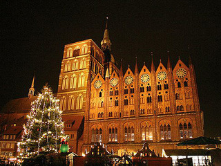 Advent, Advent.... Advent, Advent....