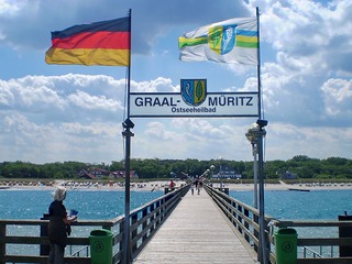 Seebrücke in Graal-Müritz Seebrücke in Graal-Müritz