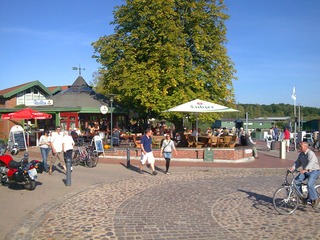 Café-Pavillon Café-Pavillon