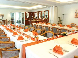 Tagungen und Seminare bis 40 Personen Tagungen und Seminare bis 40 Personen