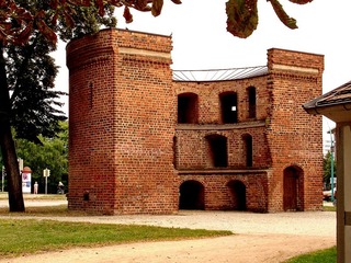 Historische Wall- und Wehranlagen Neubrandenburg Historische Wall- und Wehranlagen Neubrandenburg