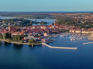 Stadtrundgang Waren (Müritz) Stadtrundgang Waren (Müritz)