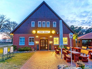 Gaststätte "Lütt Hus" Gaststätte "Lütt Hus"