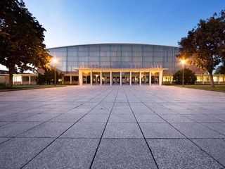 Sport- und Kongresshalle Schwerin Sport- und Kongresshalle Schwerin