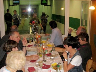 Fonduekegeln ab 20 Pers. Fonduekegeln ab 20 Pers.
