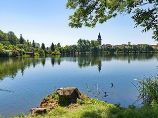 Wanderung rund um den Tiefwarensee Wanderung rund um den Tiefwarensee