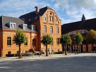 Altstadt und Marktplatz Lübz | © mvp.de | Rathaus und Marktplatz Lübz Altstadt und Marktplatz Lübz