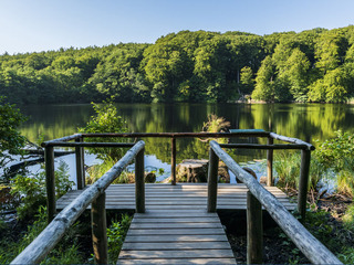 Herthasee und Herthaburg | © JDM Photo - stock.adobe.com Herthasee und Herthaburg