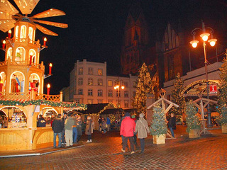 Besuch des Schweriner Weihnachtsmarktes Besuch des Schweriner Weihnachtsmarktes